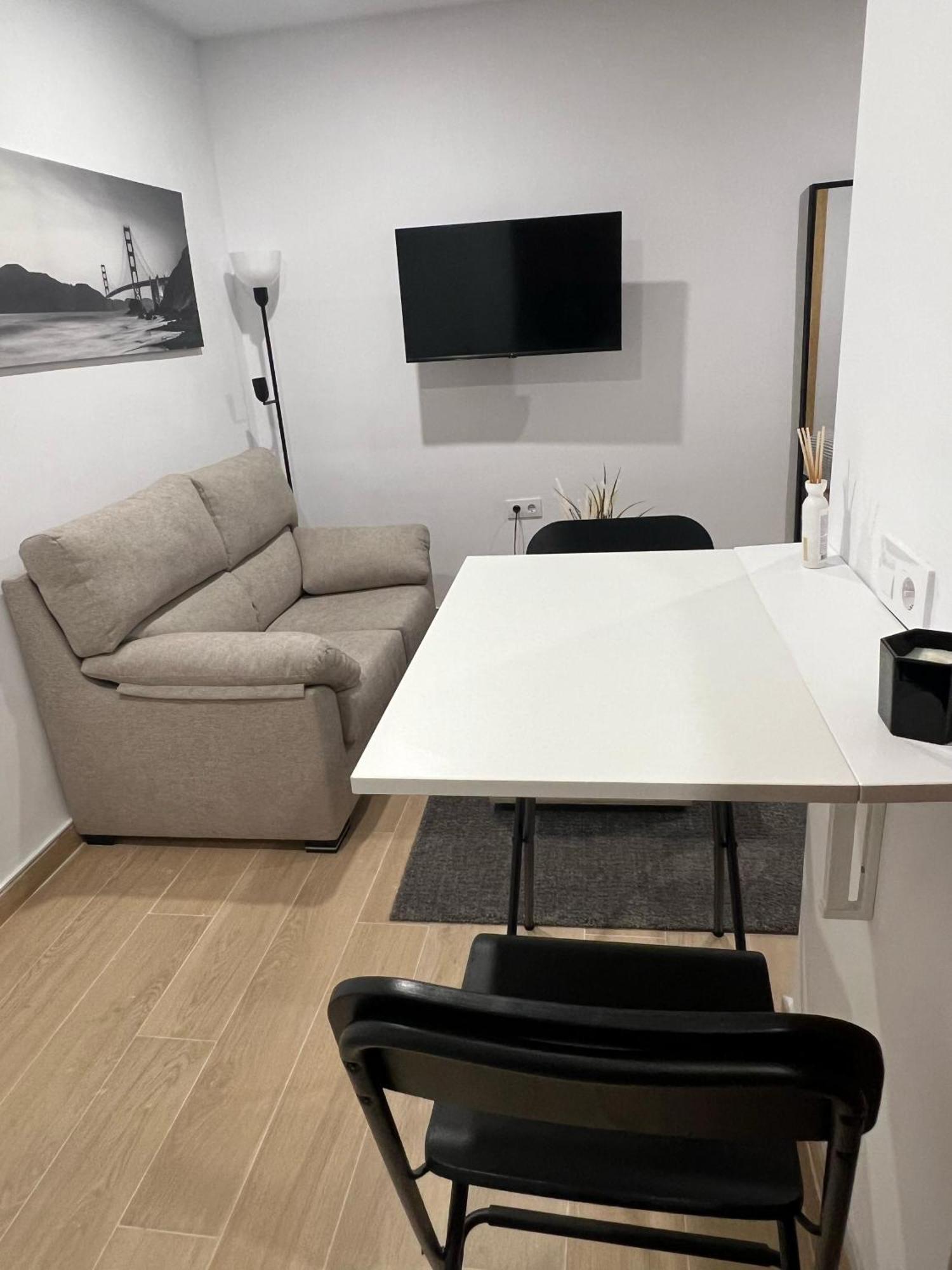 G&H Apartments - Apartamento Porvenir Jerez de la Frontera Exteriör bild